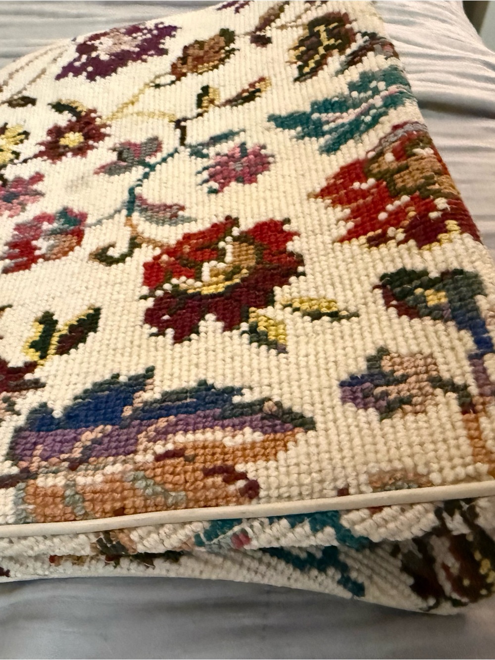 Vintage 1960’s Cream Floral Tapestry Top-Handle Bag - Picture 5 of 8